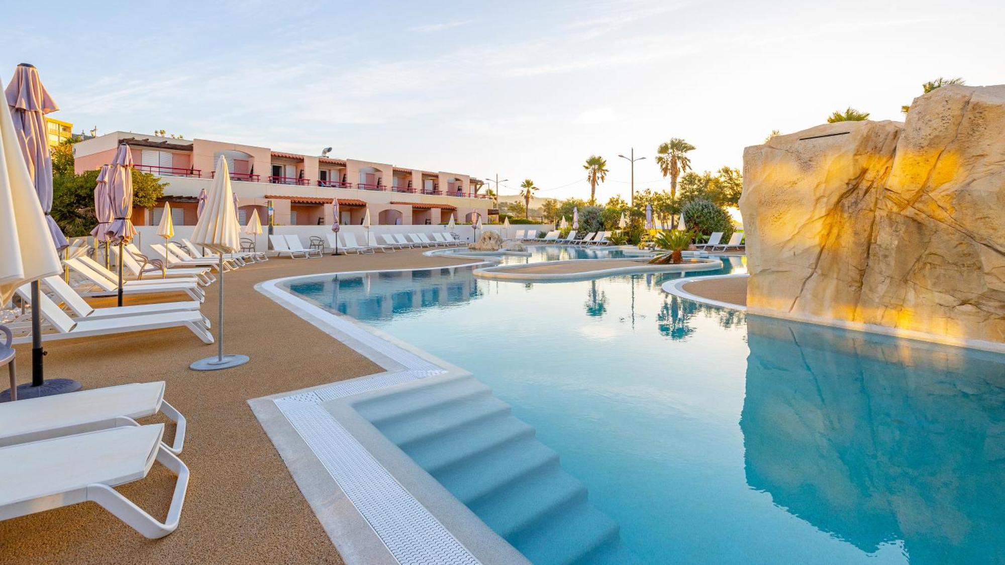 Kaliope Hotel & Residence By Oustal Del Mar Le Lavandou Eksteriør bilde