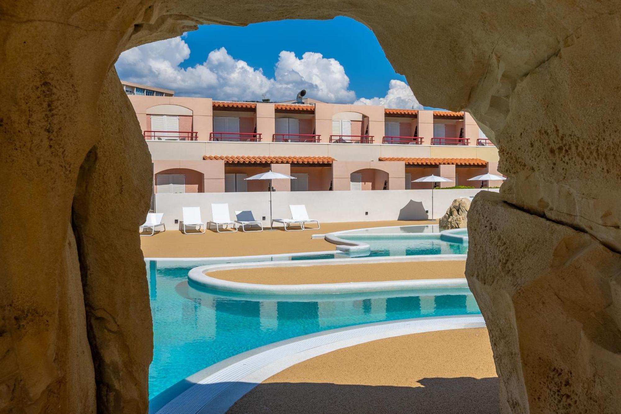 Kaliope Hotel & Residence By Oustal Del Mar Le Lavandou Eksteriør bilde